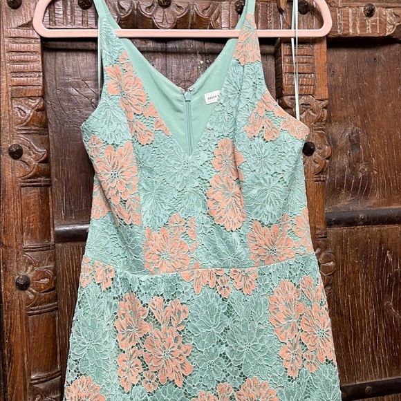 DRESS THE POPULATION Melina Tiered Skirt Maxi Dress in SEAFOAM MULTI sz M $268 - Picture 4 of 13